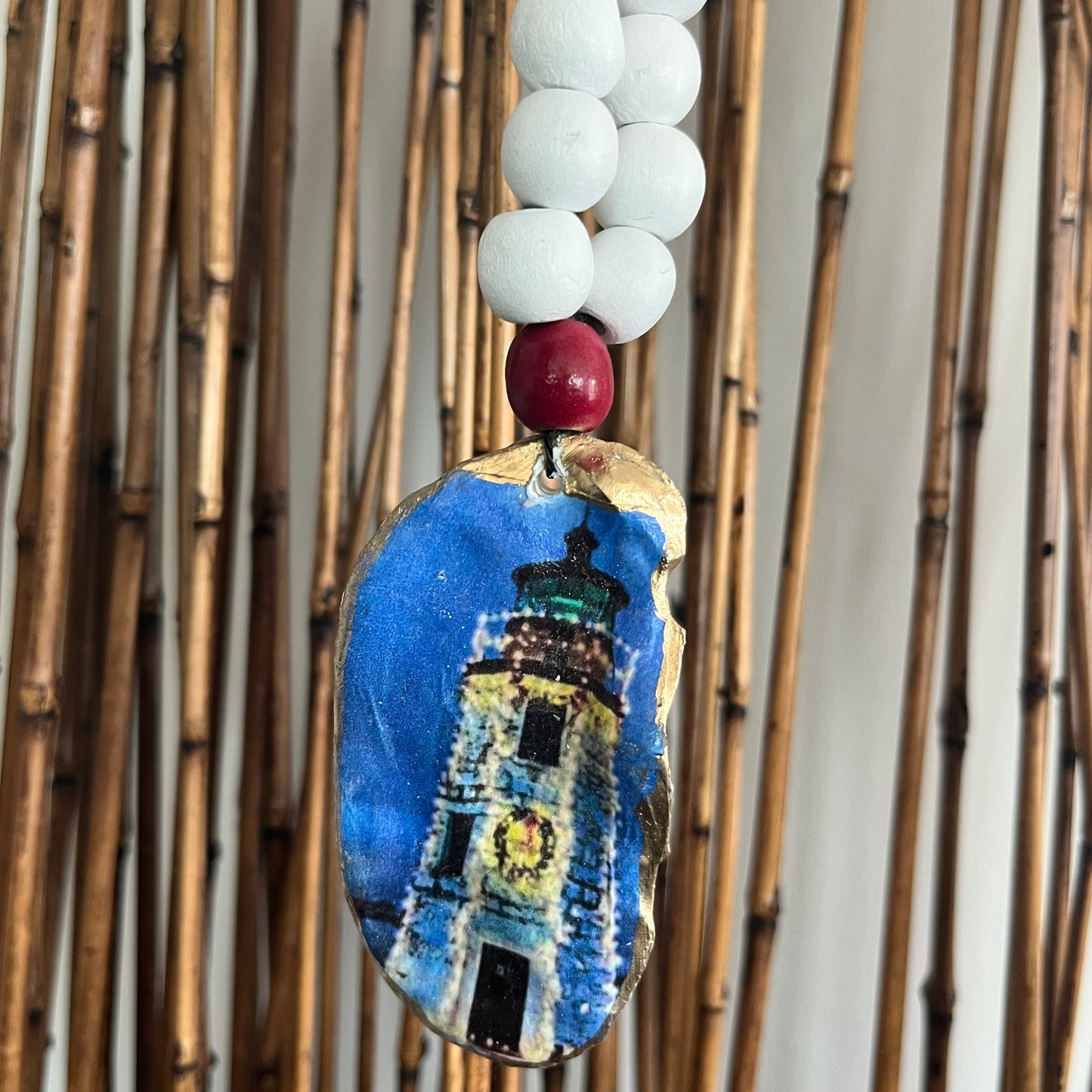 Maryland Lighthouse Oyster Ornament with Holiday Lights & Beaded Hanger