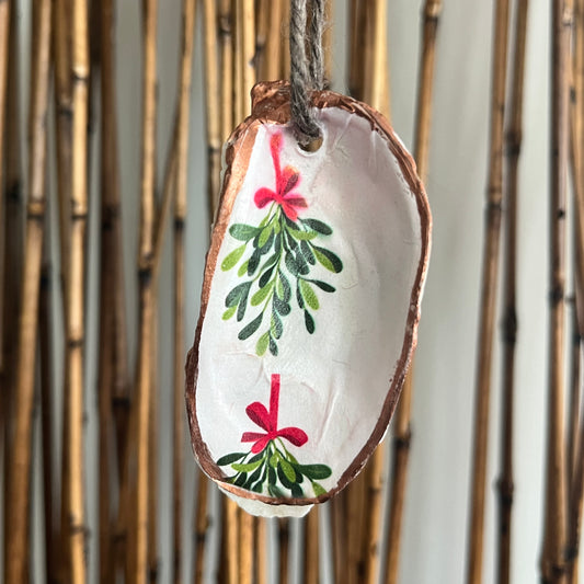 Mistletoe Oyster Ornament